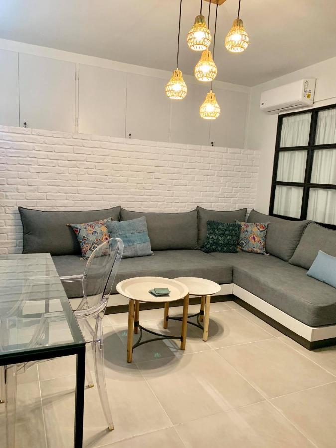 Apartment Lilo - Live With *